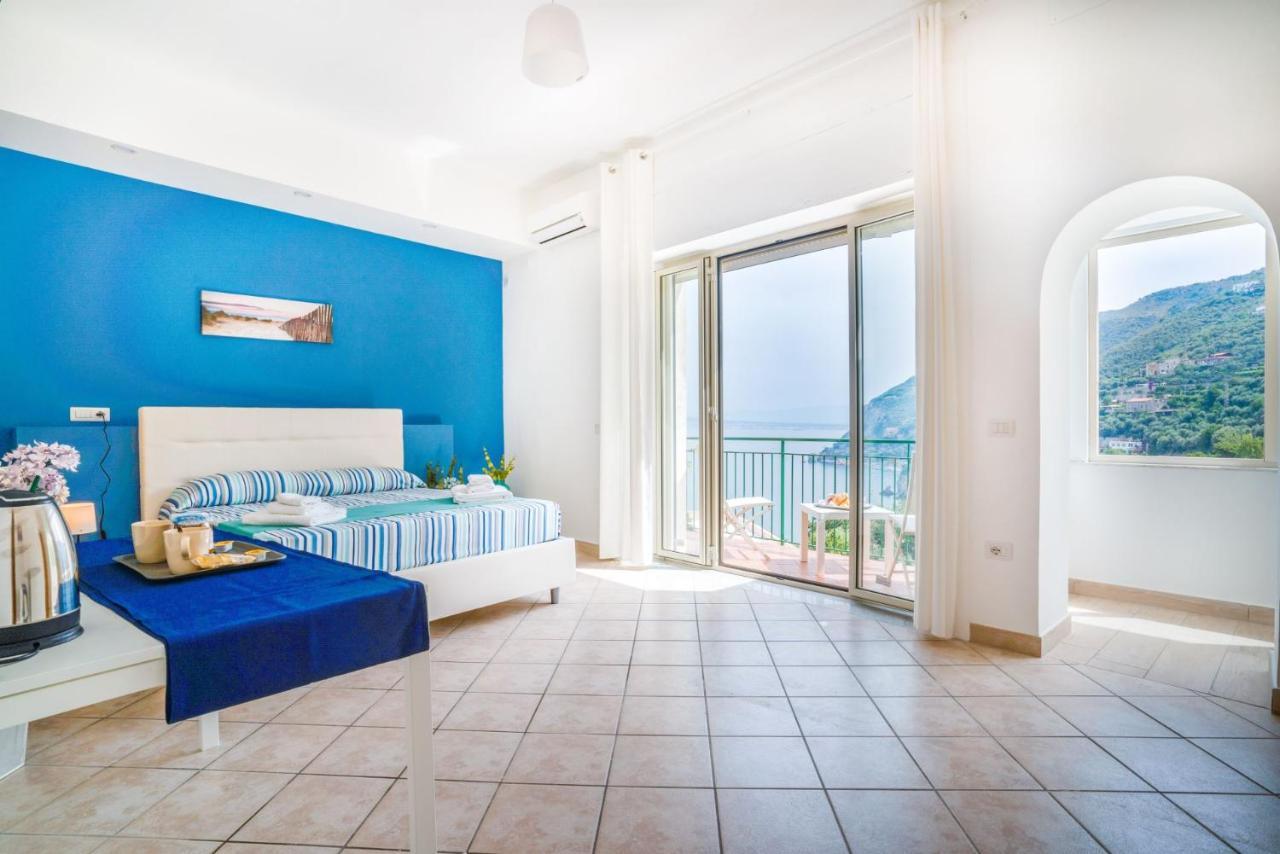 ויקו אקוונסה Amazing Sea&Vesuvio View Suite מראה חיצוני תמונה
